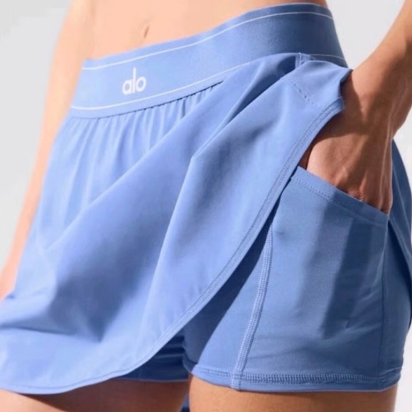 Alo Yoga Match Point Tennis Skirt Crystal Clear Blue M - Picture 13 of 16
